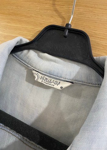 LC Waikiki Kadın kot ceket