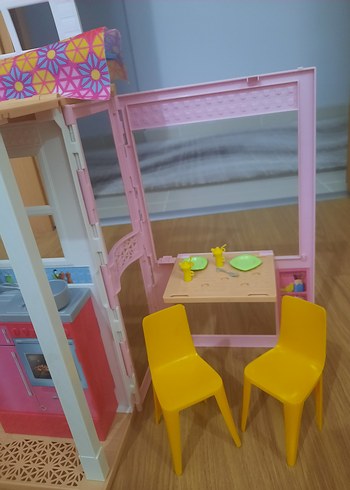 Pembe Barbie Oyun Evi ve Aksesuarları - Görsel 4