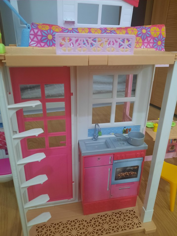 Pembe Barbie Oyun Evi ve Aksesuarları - Görsel 5