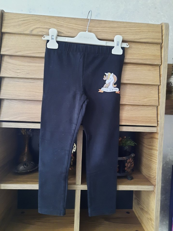 Kız Çocuk Leopar Desenli Sweatshirt ve Tayt - Görsel 5