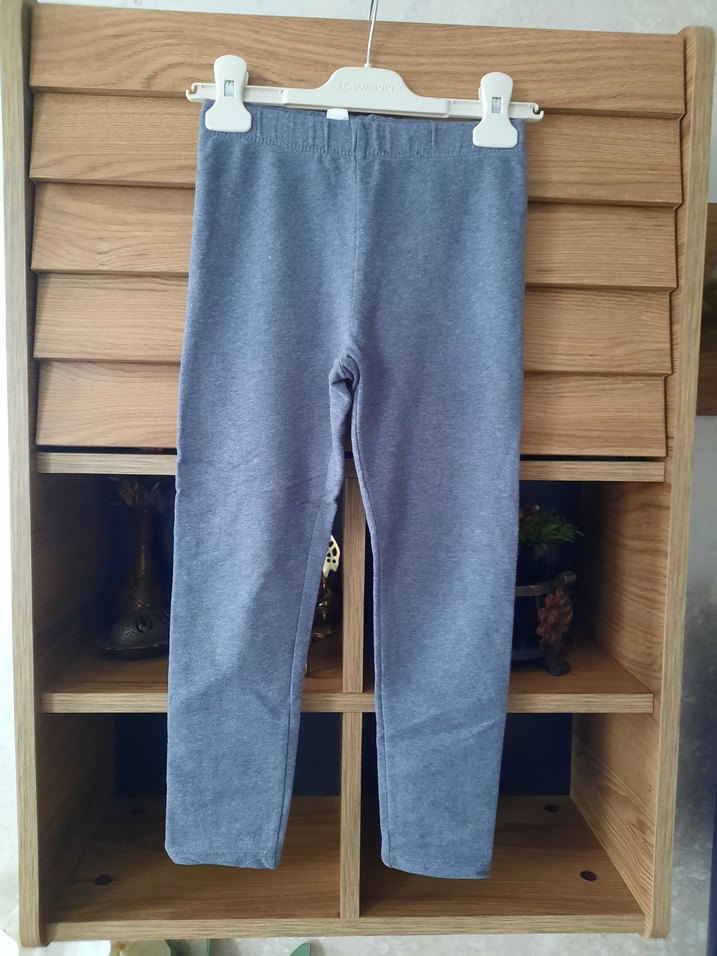 Kapüşonlu Sweatshirt ve Gri tayt - Görsel 3