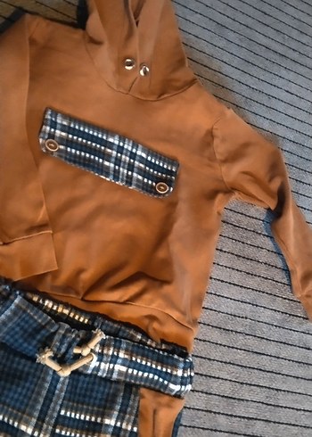 Erkek Çocuk Kareli Kemerli Eşofman Takımı - Görsel 2