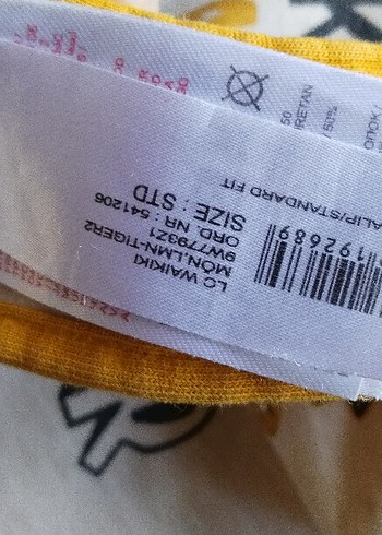 Sarı ve Gri Desenli Bebek Önlüğü - Görsel 4