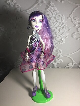 Monster high serisinden