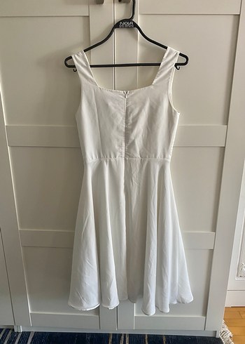 Trendyol beyaz midi elbise - Görsel 4