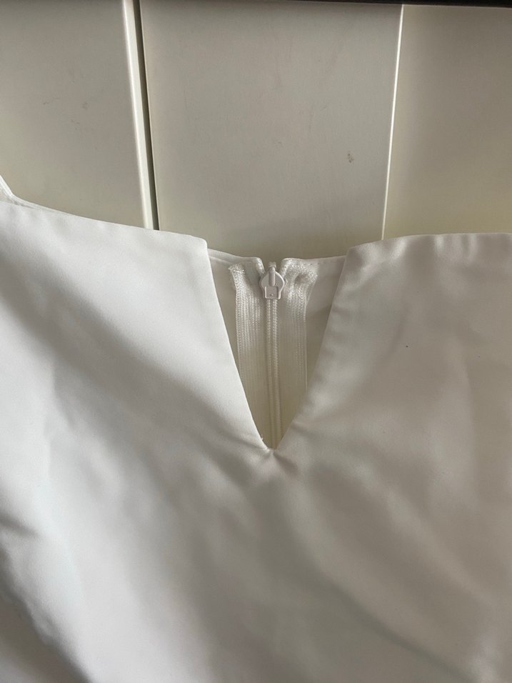 Trendyol beyaz midi elbise - Görsel 2