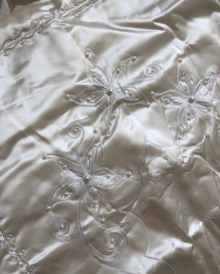 İşlemeli Parlak Saten Çeyizlik Seccade - Görsel 2