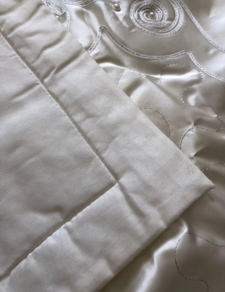 İşlemeli Parlak Saten Çeyizlik Seccade - Görsel 4