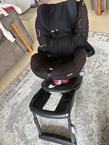 İzofixli oto koltuğu