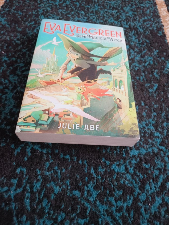 Eva Evergreen Semi-Magical Witch - Görsel 4