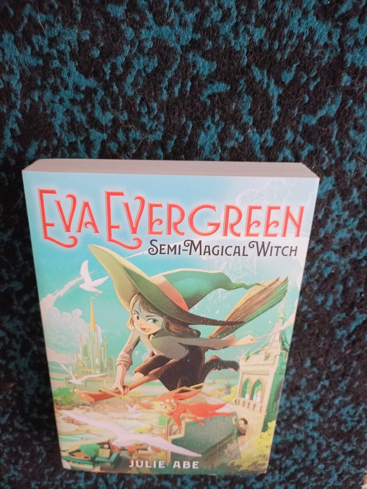 Eva Evergreen Semi-Magical Witch - Görsel 5