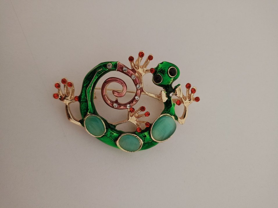 Boncuklu Turkuaz Kerenkele Desenli Broş - Görsel 3