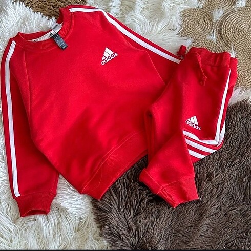 Adidas Takım