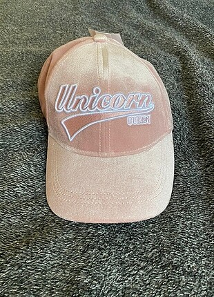 H&M toz pembe şapka