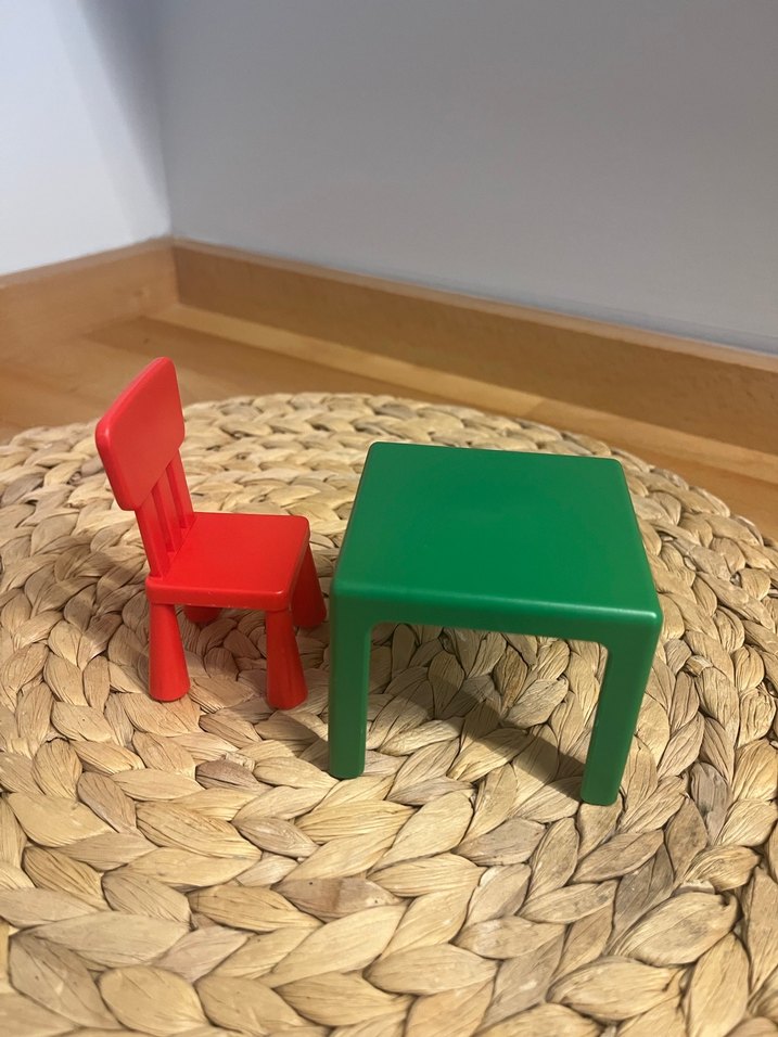 İkea oyuncak masa ve sandalye - Görsel 2