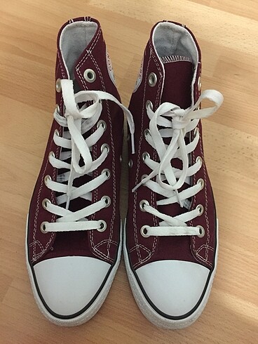 Bordo converse