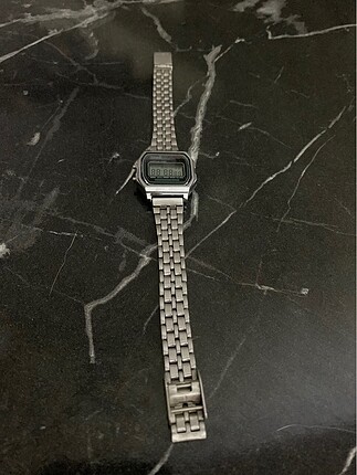 casio retro saat