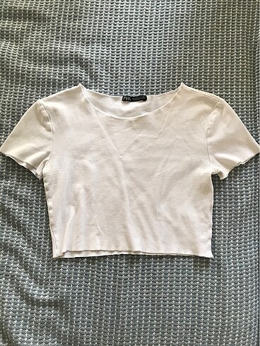 zara tshirt