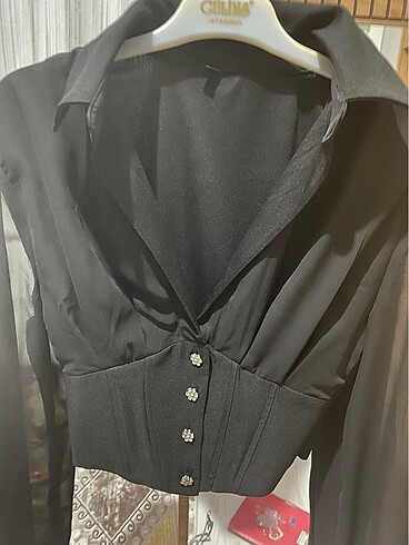 Trendyolmilla Siyah parlak taşlı gömlek bluz korseli kolları şif - Görsel 10