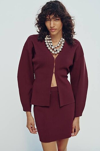 xs Beden Zara BELİ DAR KESİM DÜZ ÖRGÜ CEKET bordo
