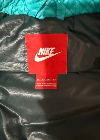 Mavi Parlak Kadın Şişme Yelek Nike - Görsel 2