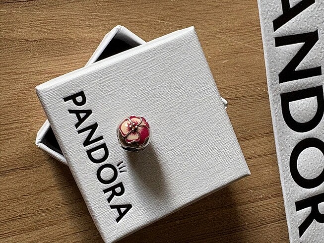 Pandora Pembe çiçekli stopper charm