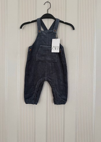 Zara Lacivert Kadife Bebek Tulumu