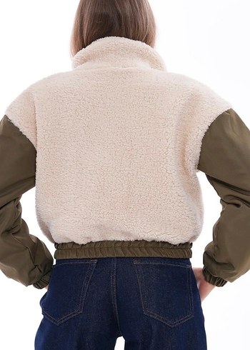 Haki Kürklü Kapitone Kısa Kadın Ceket - Görsel 4