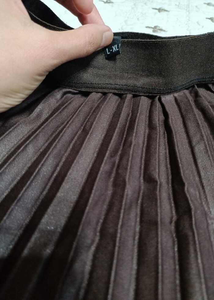 Kahverengi pileli etek - Görsel 3