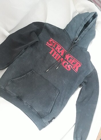 Stranger things sweatshirt 
