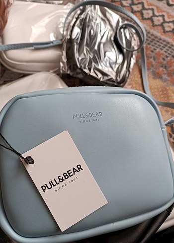 Pull and Bear Yazılı Çanta - Görsel 2