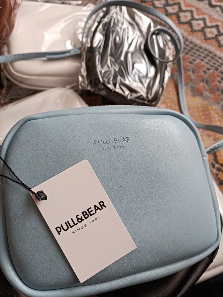 Pull and Bear Yazılı Çanta - Görsel 2