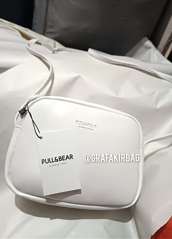 PULL & BEAR YAZILI ÇANTA 