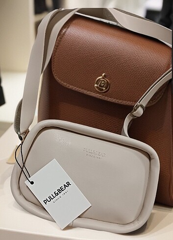 PULL & BEAR YAZILI ÇANTA 