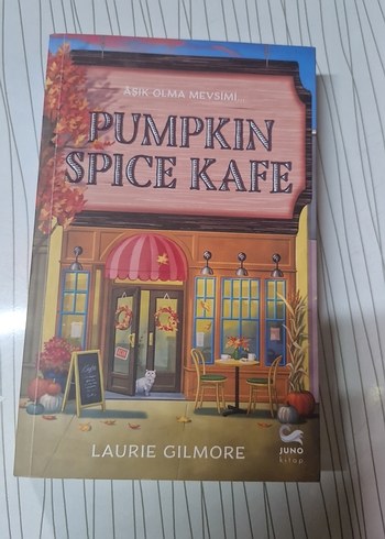 Pumpkin Spice Kafe - Aşık Olma Mevsimi