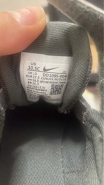 27 Beden Nike Ayakkabı