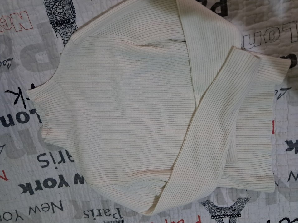 Beyaz Boğazlı Kadın Triko Kazak - Görsel 2