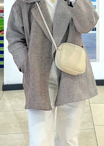 Gri Zebra Desenli Midi Kadın Kaban - Görsel 4