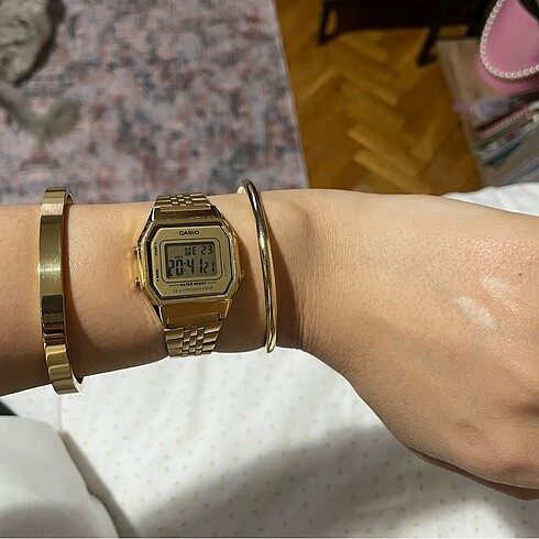 Casıo Retro Gold Saat