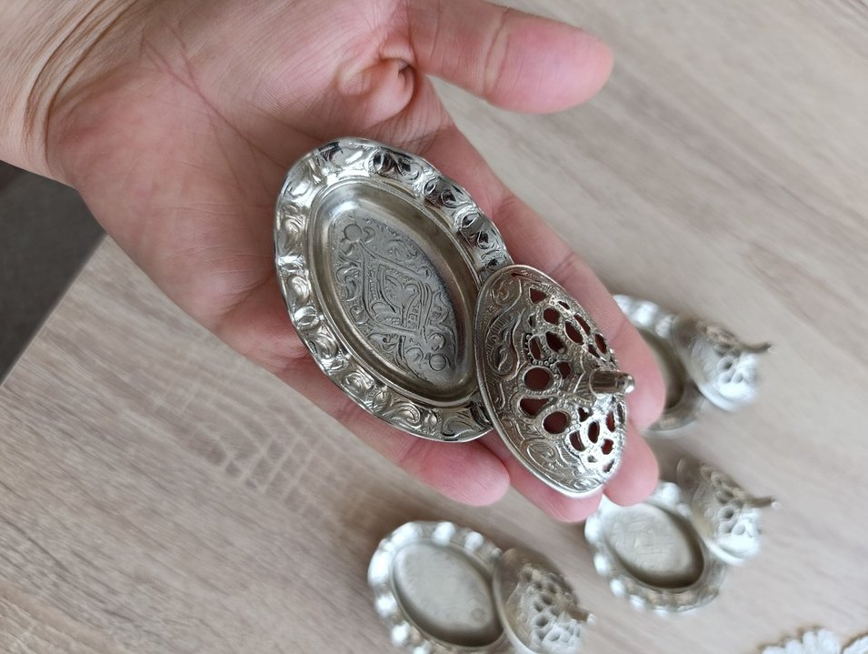 İşlemeli Gümüş Renkli kahve yani lokumluklari - Görsel 4