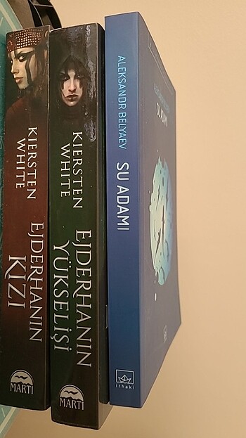 ejderhanın kızı serisi ve su adamı 