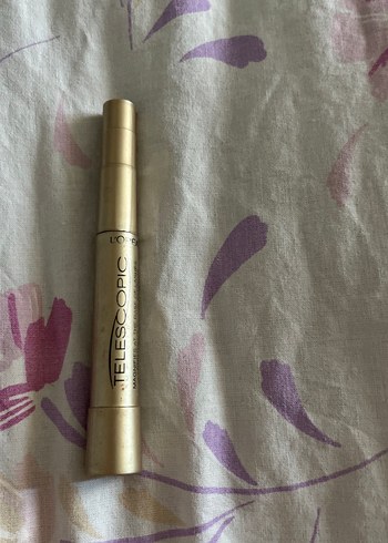 L'Oréal Telescopic Parlatıcı Altın Maskara
