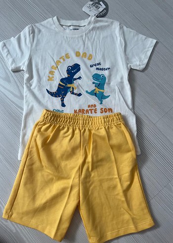 Sarı Baskılı Kısa Kollu Bebek Erkek Takımı 4/5 yaş