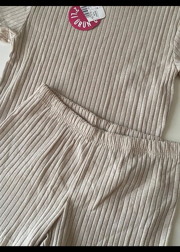 LC Waikiki Kız Bebek Bej Kısa Kollu Takım 5/6 yaş