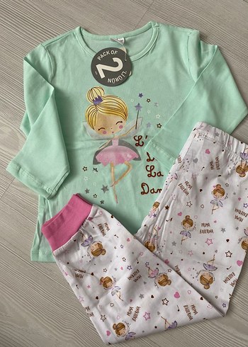 4 Yaş Beden yeşil Renk Kız Çocuk Pamuklu Baskılı Pijama Takımı 3/4 yaş