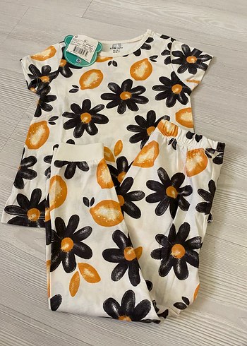 LC Waikiki Bebek Kız Kısa Kollu Çiçek Desenli Takım 2/3 yaş