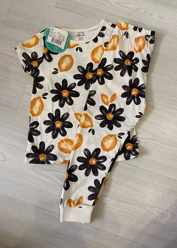 Bebek Kız Kısa Kollu Çiçek Desenli Takım 2/3 yaş