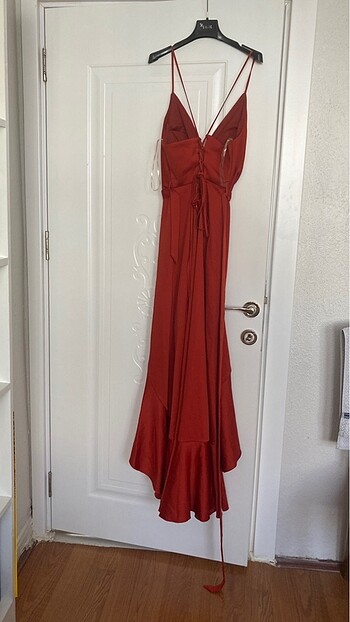 İp Sırt Dekolteli Abiye - Görsel 6