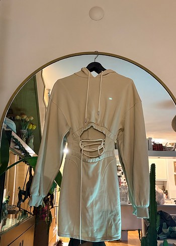 bershka xs