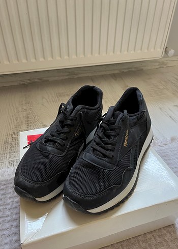 Spor Ayakkabı - Görsel 2